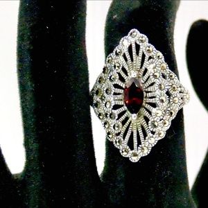 Chapal Zenray Vintage Sterling Silver, Marcasite & Garnet Ring